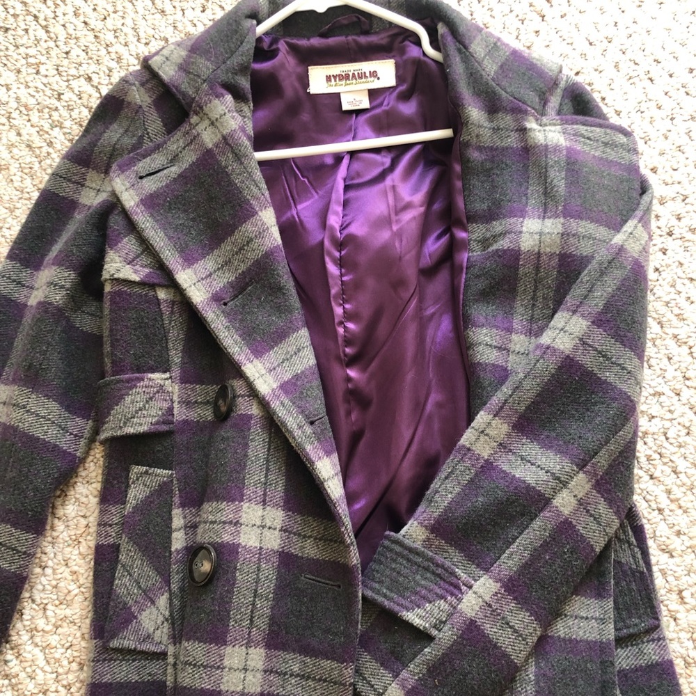 Hydraulic coat